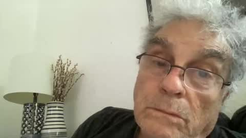 DrTony4u222100 online show from January 5, 2025, 6:13 pm