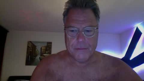 drummersrock92118 online show from April 24, 2026, 12:35 am