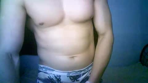 duhe1234 online show from October 31, 2025, 4:35 am