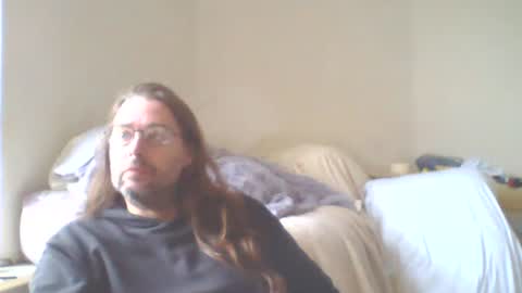 Snapshot of dukenucum73 chatting on November 9, 2025, 2:37 pm chris online show from November 9, 2025, 2:37 pm