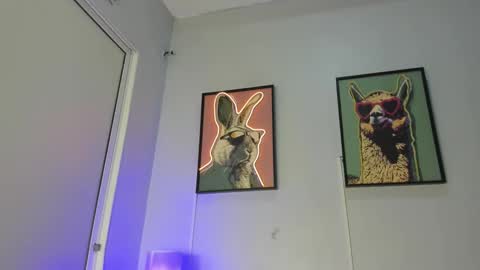 dulce__fiore07 online show from March 25, 2026, 12:11 pm