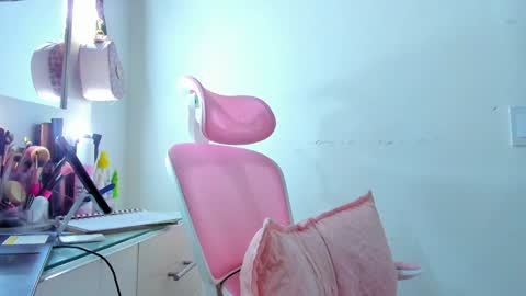 Snapshot of dulce_acosta chatting on January 16, 2025, 10:34 pm Dulce online show from January 16, 2025, 10:34 pm