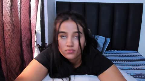 Snapshot of dulce_acosta chatting on January 21, 2025, 6:12 pm Dulce online show from January 21, 2025, 6:12 pm