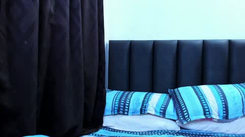 Snapshot of dulce_acosta chatting on January 23, 2025, 11:04 am Dulce online show from January 23, 2025, 11:04 am