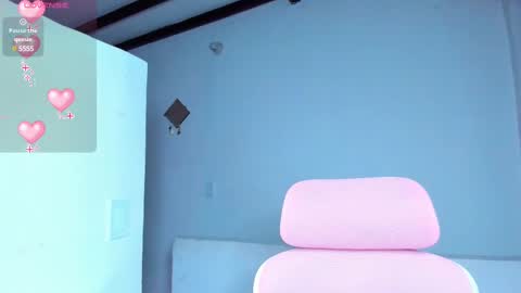 Snapshot of dulce_acosta chatting on March 6, 2025, 1:35 pm Dulce online show from March 6, 2025, 1:35 pm