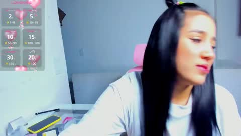 Snapshot of dulce_acosta chatting on March 7, 2025, 1:07 pm Dulce online show from March 7, 2025, 1:07 pm