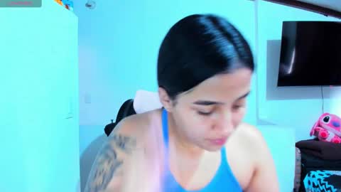 Snapshot of dulce_acosta chatting on September 19, 2025, 1:34 pm Dulce online show from September 19, 2025, 1:34 pm