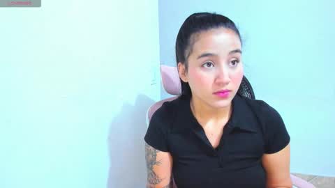 Snapshot of dulce_acosta chatting on October 10, 2025, 1:43 pm Dulce online show from October 10, 2025, 1:43 pm