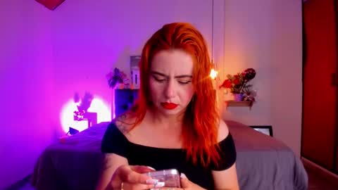 Snapshot of dulce_charlottee chatting on February 2, 2025, 4:00 pm DULCE online show from February 2, 2025, 4:00 pm