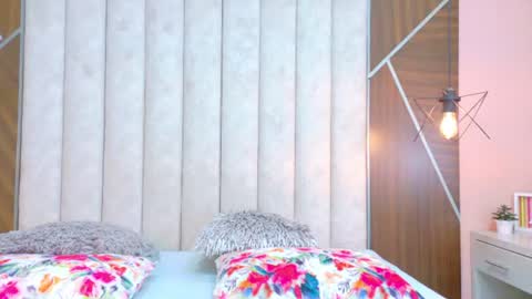 Snapshot of dulce_holy chatting on July 6, 2026, 1:13 am DULCE HOLY online show from July 6, 2026, 1:13 am