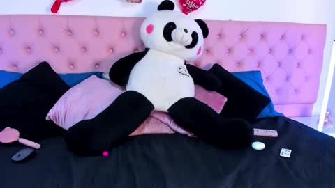 Snapshot of dulce_joness_ chatting on February 13, 2026, 11:56 pm Dulce BBW Jones online show from February 13, 2026, 11:56 pm