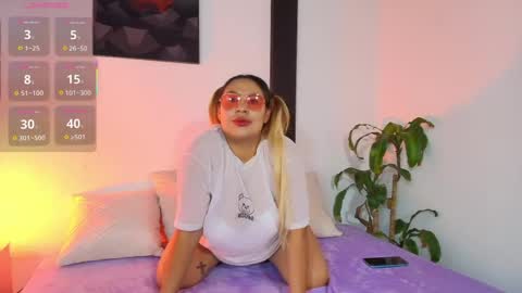 dulce_maariiia online show from May 8, 2026, 3:39 pm