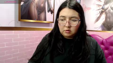 Dulce  online show from March 15, 2026, 3:56 am