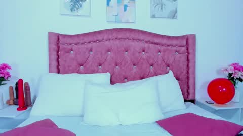 Dulce  online show from December 29, 2024, 2:10 pm