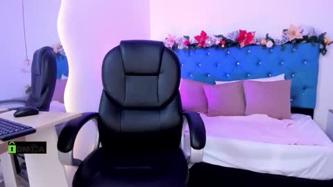 Snapshot of dulcebaker chatting on December 18, 2025, 4:18 am Dulce Baker online show from December 18, 2025, 4:18 am