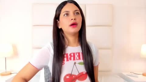 Dulce online show from February 24, 2026, 11:30 am