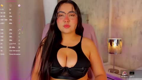 DULCE  online show from September 26, 2025, 2:15 am