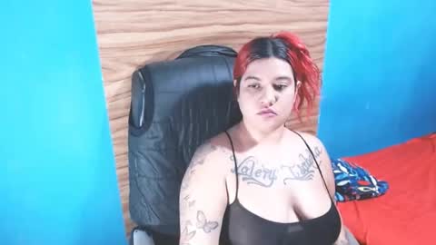 dulcesdemaria online show from January 24, 2025, 4:05 am