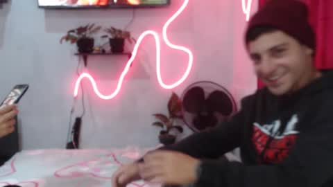 Snapshot of dulcetentations chatting on February 18, 2026, 11:50 am shany y alan online show from February 18, 2026, 11:50 am