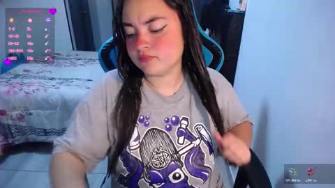 Snapshot of dumont_model chatting on February 15, 2026, 4:31 am Nicole online show from February 15, 2026, 4:31 am