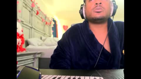 dunkeykongbbc online show from February 16, 2025, 3:27 pm