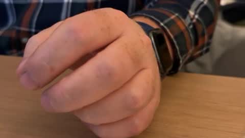 FloFrenchCurv288 online show from November 17, 2025, 7:19 pm