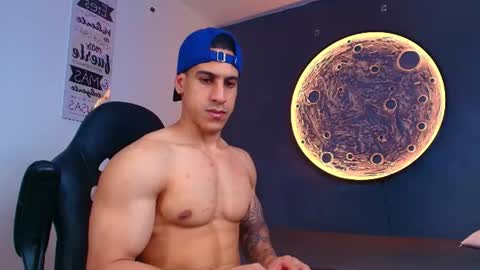 duran_dhikol1 online show from June 24, 2026, 12:42 am