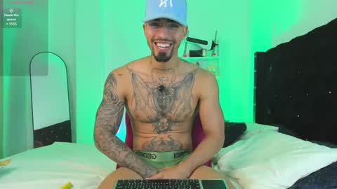 Snapshot of duriel_ chatting on September 10, 2025, 6:19 pm Duriel online show from September 10, 2025, 6:19 pm