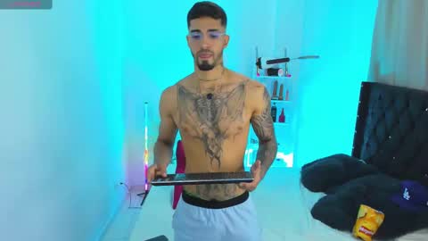 Snapshot of duriel_ chatting on September 24, 2025, 4:32 pm Duriel online show from September 24, 2025, 4:32 pm