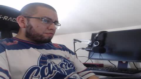 duroporelchiquito online show from March 30, 2026, 4:52 pm