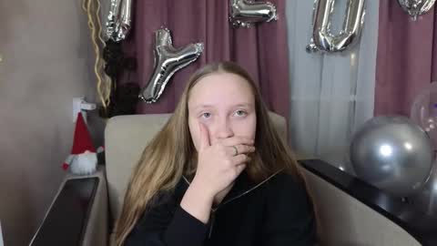 Jenny online show from February 24, 2026, 8:07 pm