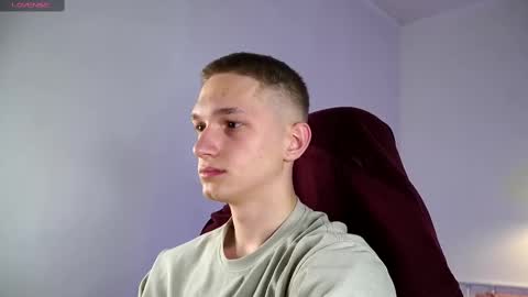 Dustyn online show from March 9, 2025, 7:45 am