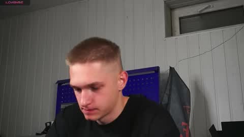 Dustyn online show from October 15, 2025, 4:51 pm