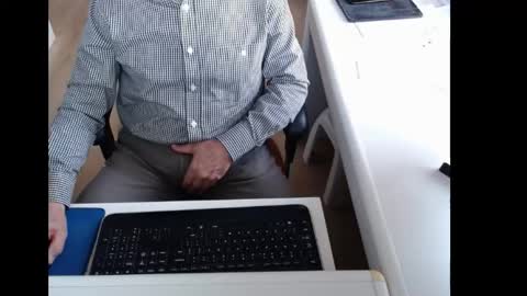 dutchpornking2 online show from March 30, 2026, 6:14 am