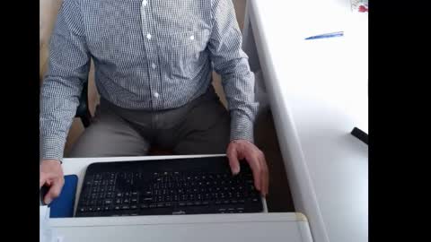 dutchpornking2 online show from May 20, 2026, 7:03 am