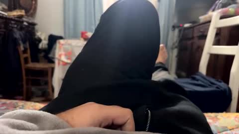 dv0075 online show from November 18, 2025, 12:20 pm