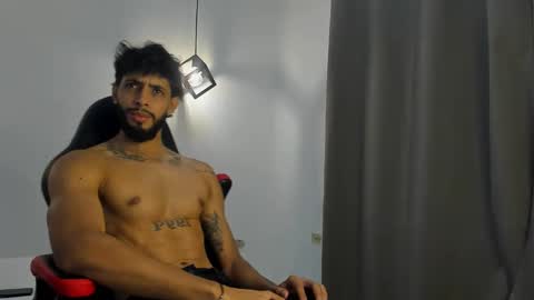 DWAYNIE online show from March 2, 2025, 2:08 am