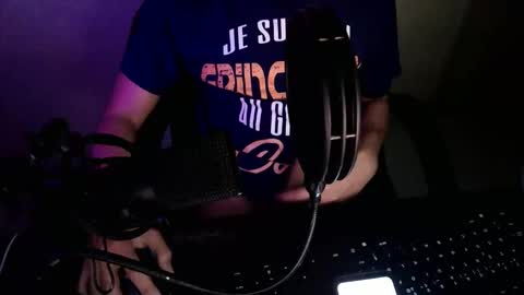 Snapshot of dwaynejamesjackson chatting on February 2, 2026, 7:01 pm dwaynejamesjackson online show from February 2, 2026, 7:01 pm