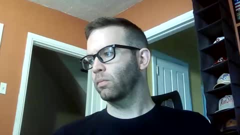 Snapshot of dweav240 chatting on May 28, 2026, 1:52 pm dweav240 online show from May 28, 2026, 1:52 pm