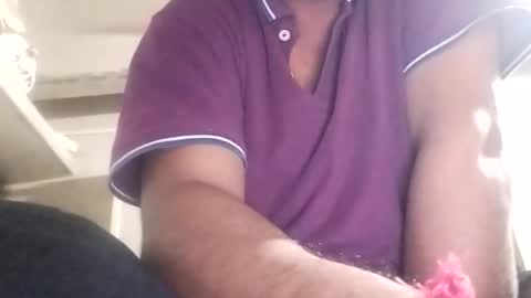 Rockhandsome online show from October 13, 2025, 9:04 pm