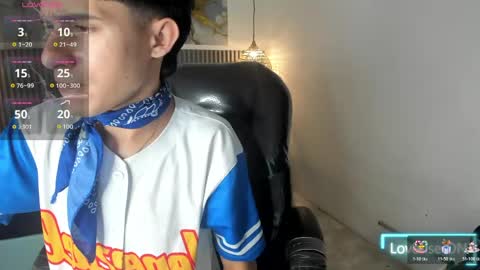 dyla_n18_ online show from May 9, 2026, 8:58 pm