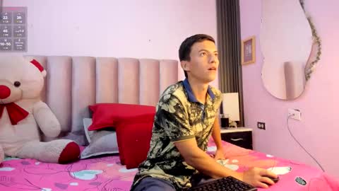 dylan_and_kim online show from February 18, 2026, 12:23 pm