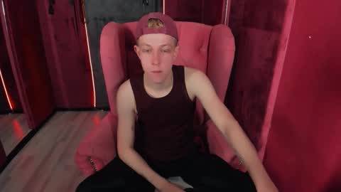 Snapshot of dylan_norton chatting on February 11, 2026, 8:36 pm Dylan online show from February 11, 2026, 8:36 pm