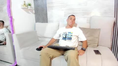 dylan_viper online show from May 28, 2026, 3:04 am