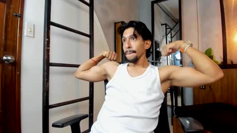 Snapshot of dylanrays chatting on November 10, 2025, 7:02 pm DylanRays online show from November 10, 2025, 7:02 pm