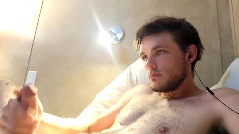 dylp400 online show from February 19, 2025, 9:06 am