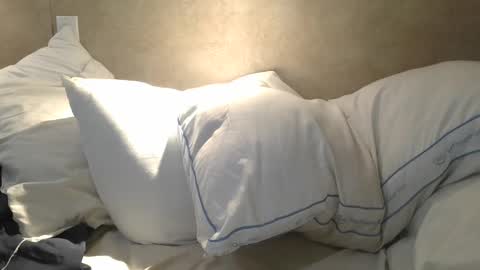 dylp400 online show from February 26, 2025, 11:09 am