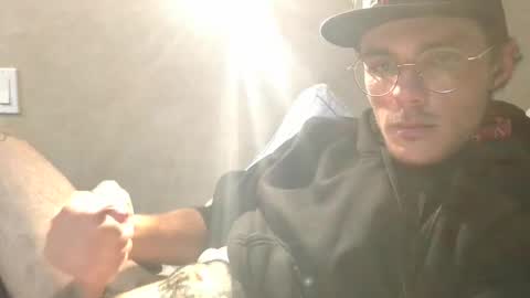 dylp400 online show from March 8, 2025, 11:16 am