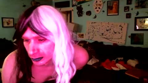 Snapshot of dzlngcharleen chatting on January 12, 2025, 11:39 am dzlngcharleen online show from January 12, 2025, 11:39 am