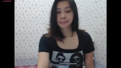 Snapshot of earthlypleasures chatting on November 5, 2025, 9:04 pm shaina online show from November 5, 2025, 9:04 pm